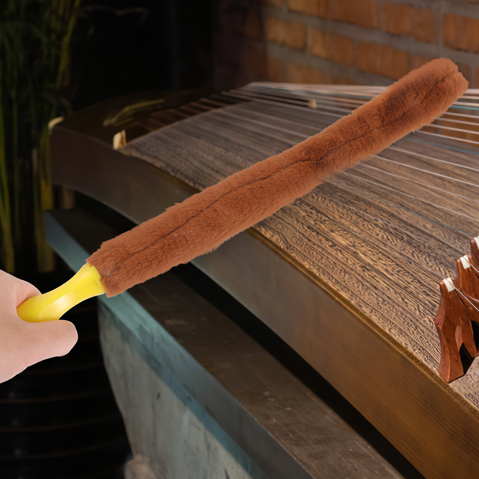 Guzheng Dust Brush Small Porta - Musical Instrument Guzheng review and price